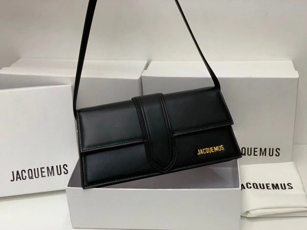 JACQUEMUS LE BAMBINO BAG