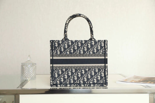 DIOR SMALL TOTE BAG